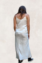 Load image into Gallery viewer, Colour: Ivory